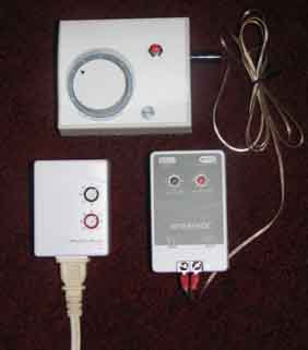 Humidifiers, Humidity and de Humidifier Controls for Violin, Viola, Cello, Bass, Piano, Guitar, Harpsichord, other musical instruments.